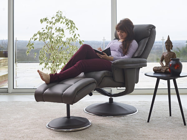 Biarritz Swivel Recliner