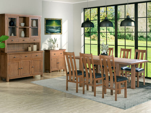 Derwent Rustic Oak Range